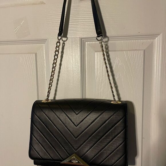 Karl Lagerfeld Purse Womens Black Quilted Shoulder Bag Gold tone Chain Strap - Picture 4 of 16